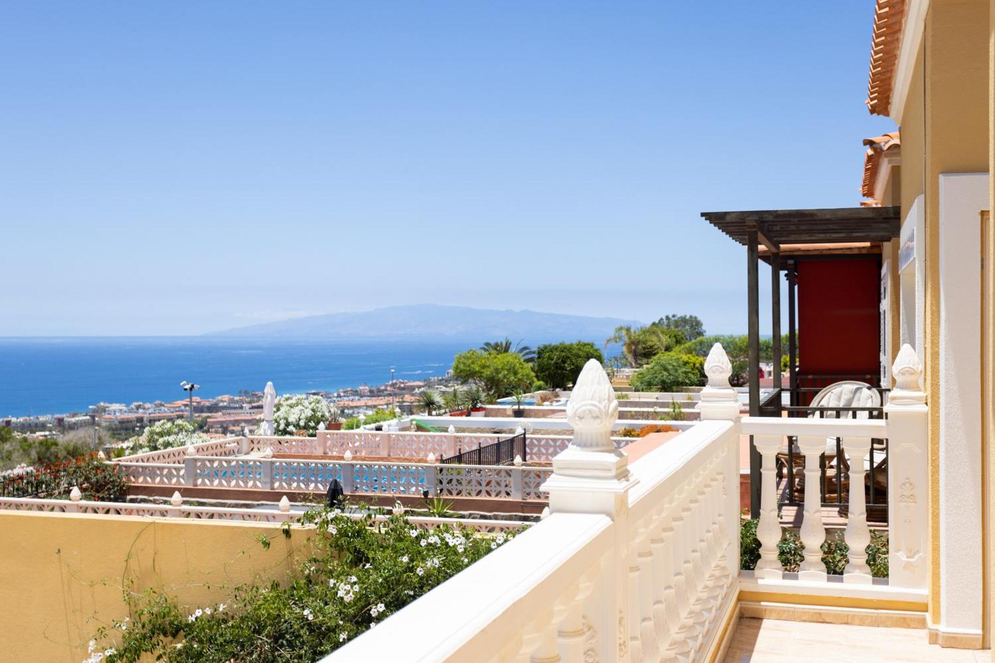 Classbnb - Luxurious Villa 1,5 Kilometers From Costa Adeje Exterior photo